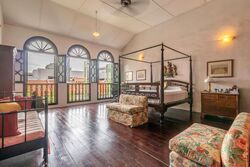 Emerald Hill Road (D9), Detached #612610861